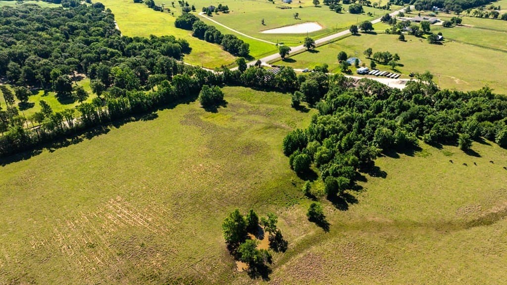 5 acres in ANDERSON County - photo 8