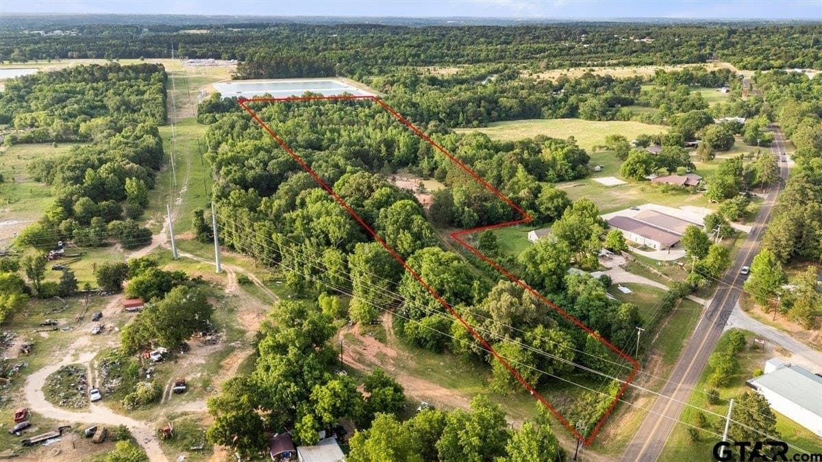 12.02 acres in Smith County gallery image 3