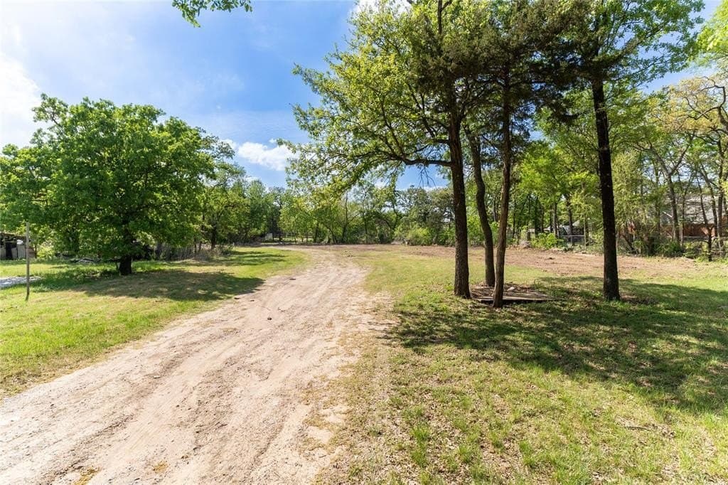 2.38 acres in Dallas County gallery image 2