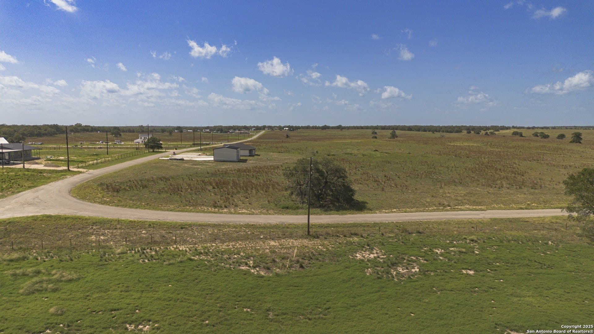 1.05 acres in Wilson County - photo 7