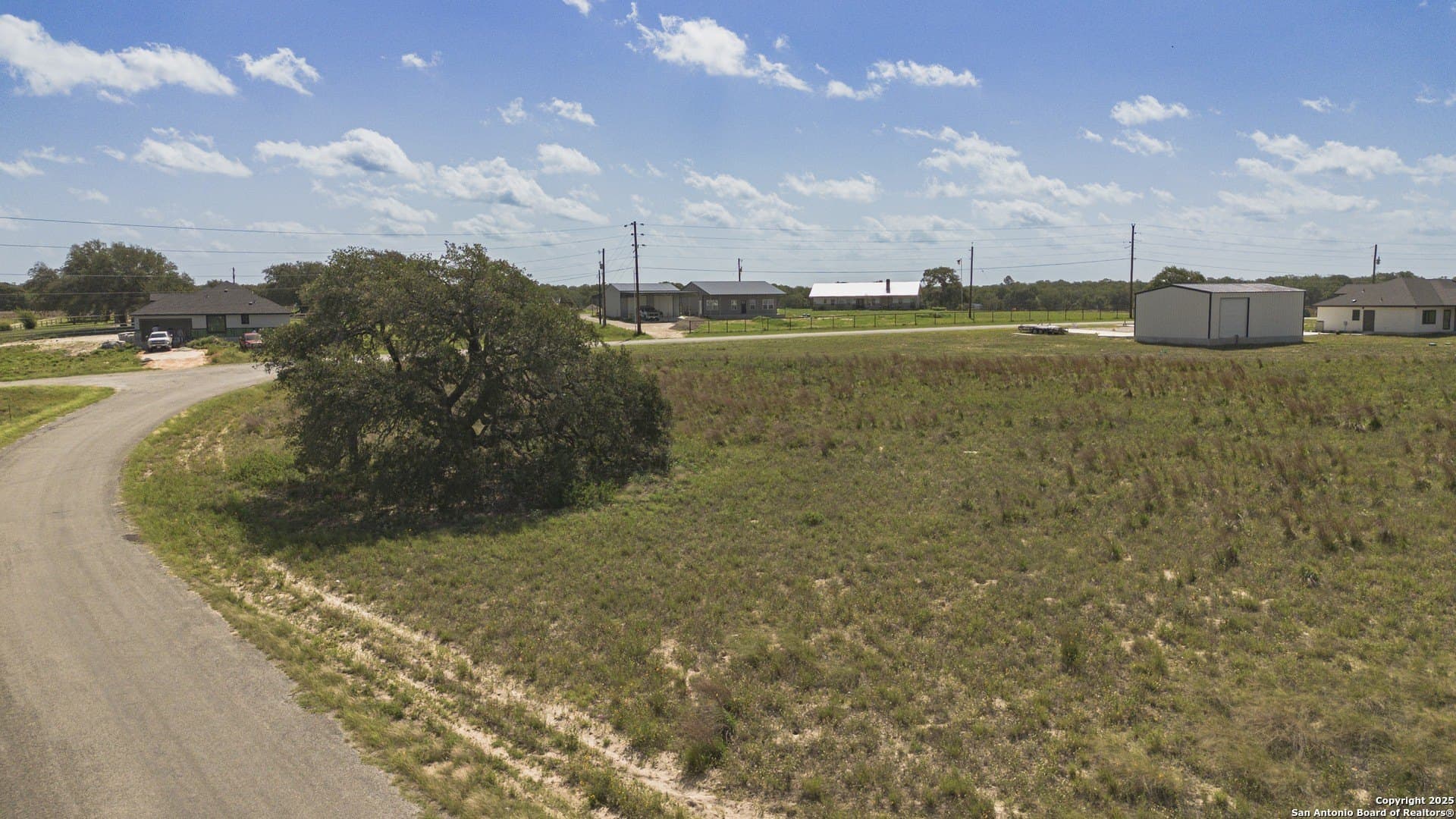 1.05 acres in Wilson County - photo 12