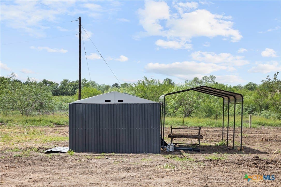 9.81 acres in Caldwell County featured view