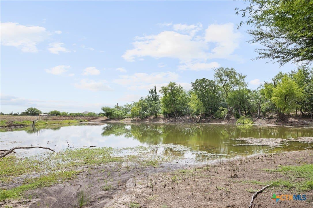 9.81 acres in Caldwell County - photo 17