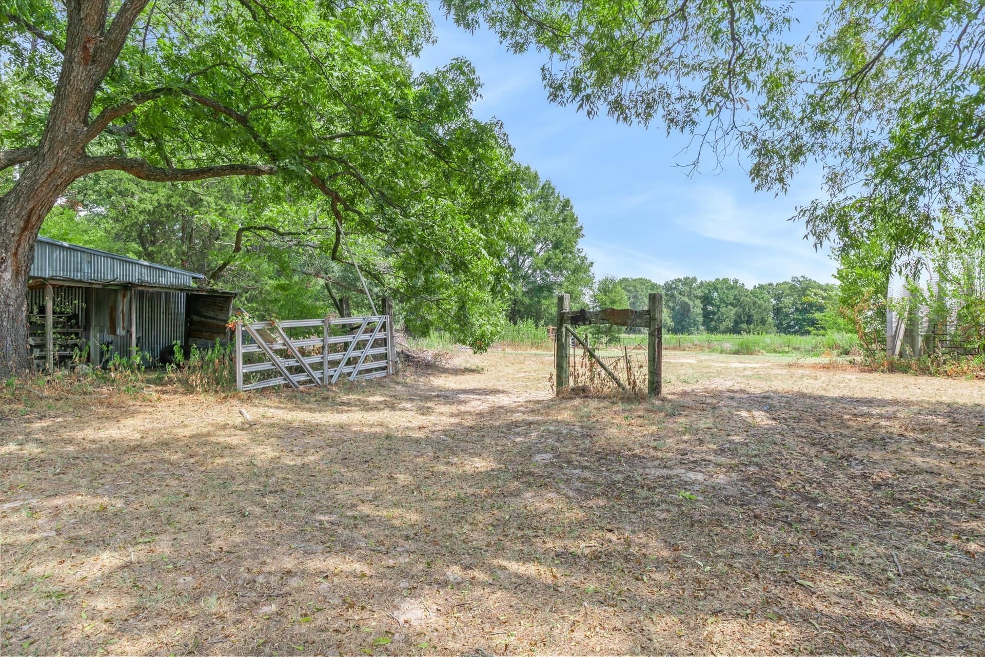2.56 acres in Van Zandt County - photo 30