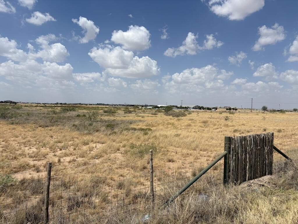 19.78 acres in Midland County