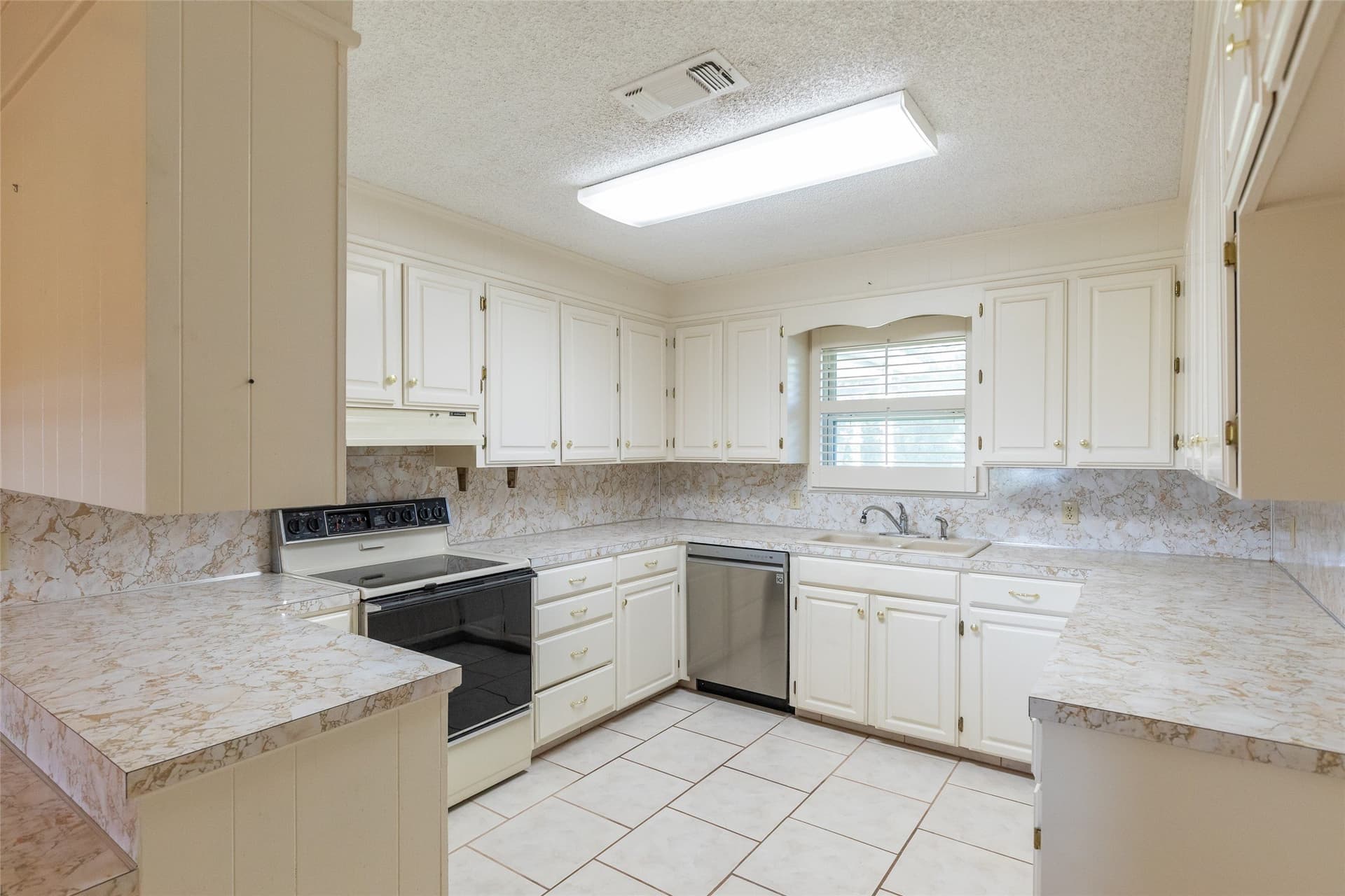 27.29 acres in Callahan County - photo 17