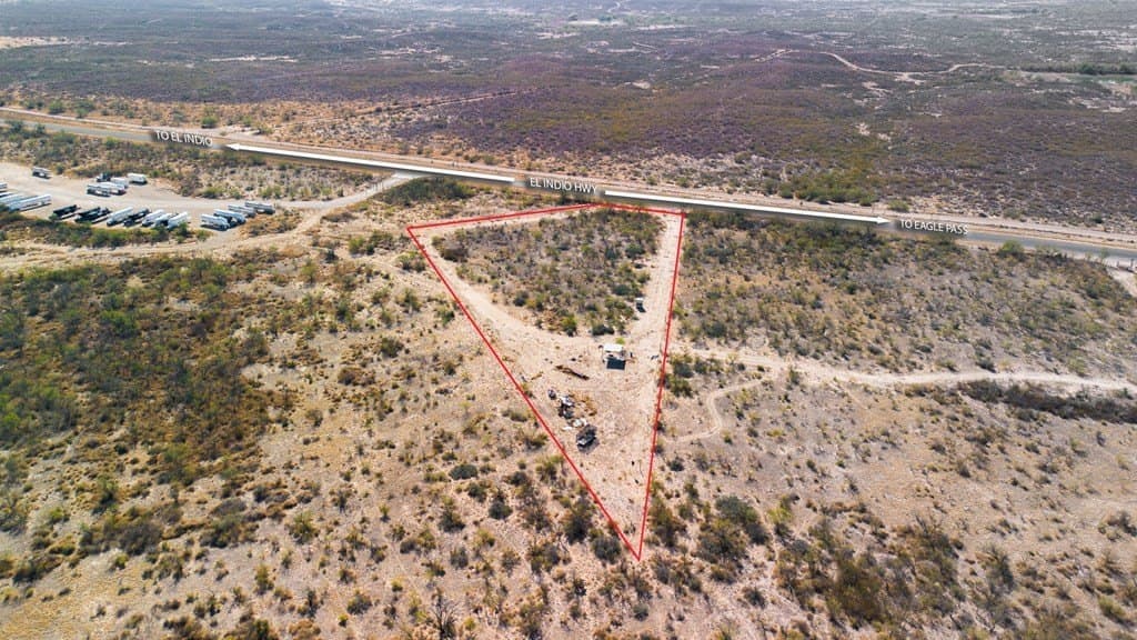 2.7 acres in Maverick County featured view