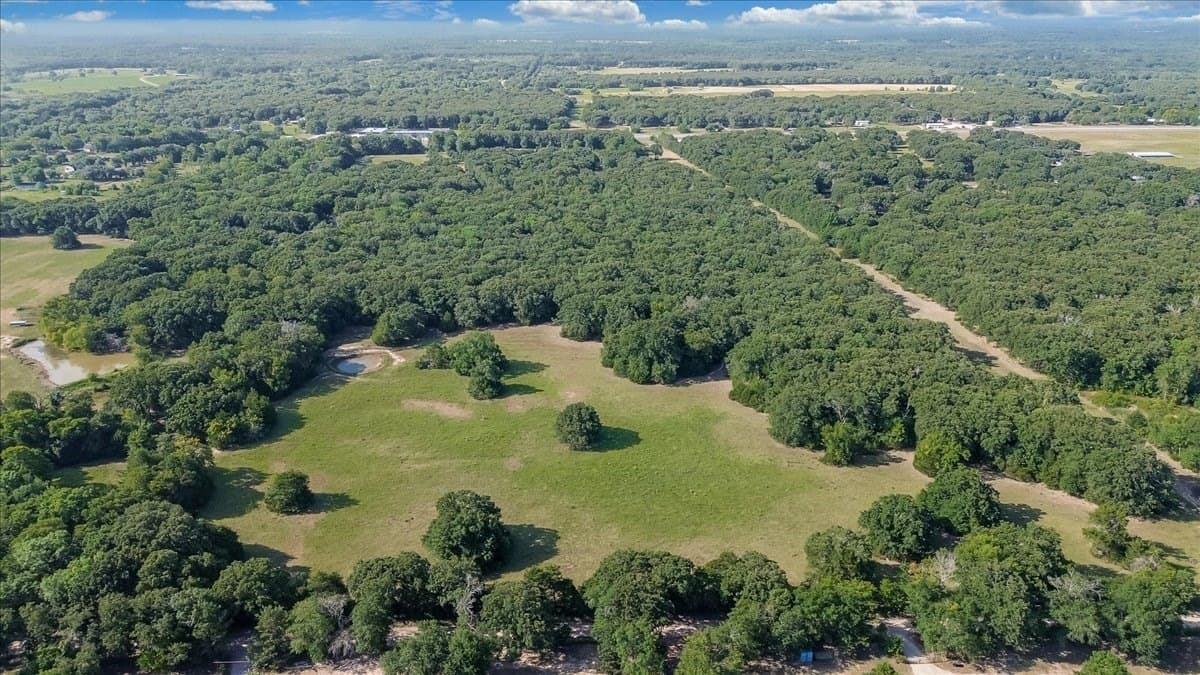 16.5 acres in Hunt County - photo 33