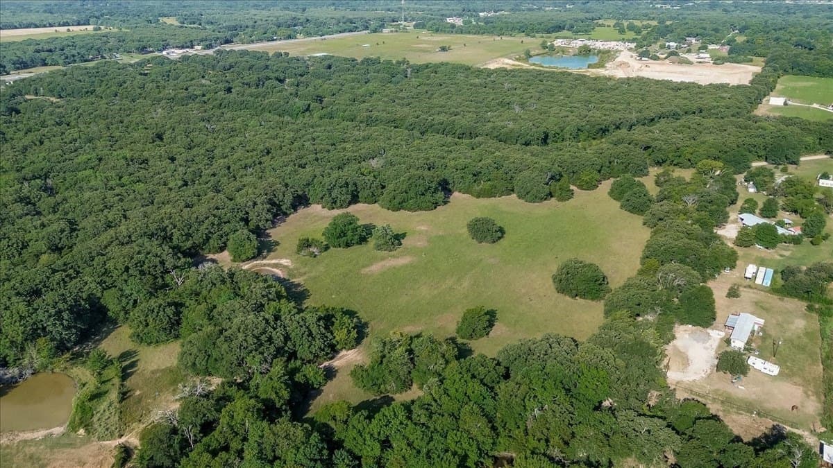 16.5 acres in Hunt County - photo 27