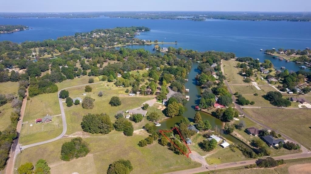 0.26 acres in Henderson County