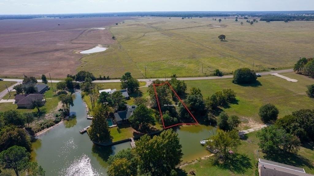 0.26 acres in Henderson County gallery image 4