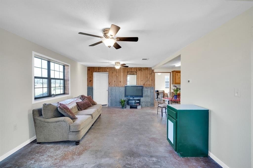 10 acres in Hill County featured view