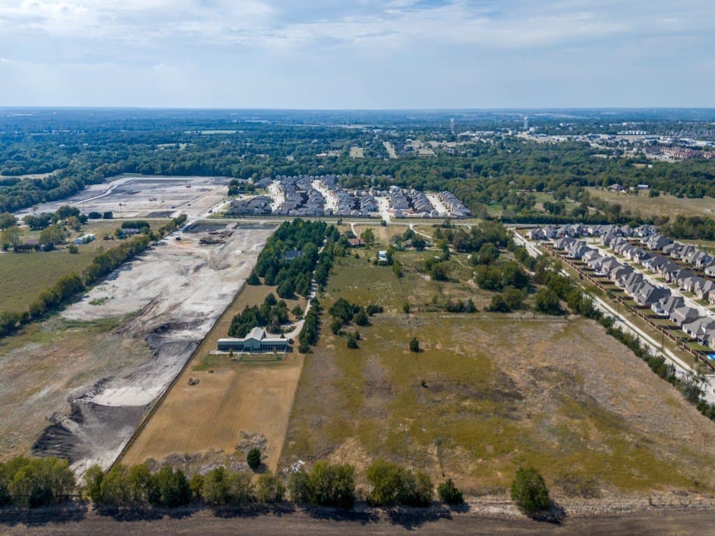 7.61 acres in Collin County - photo 4
