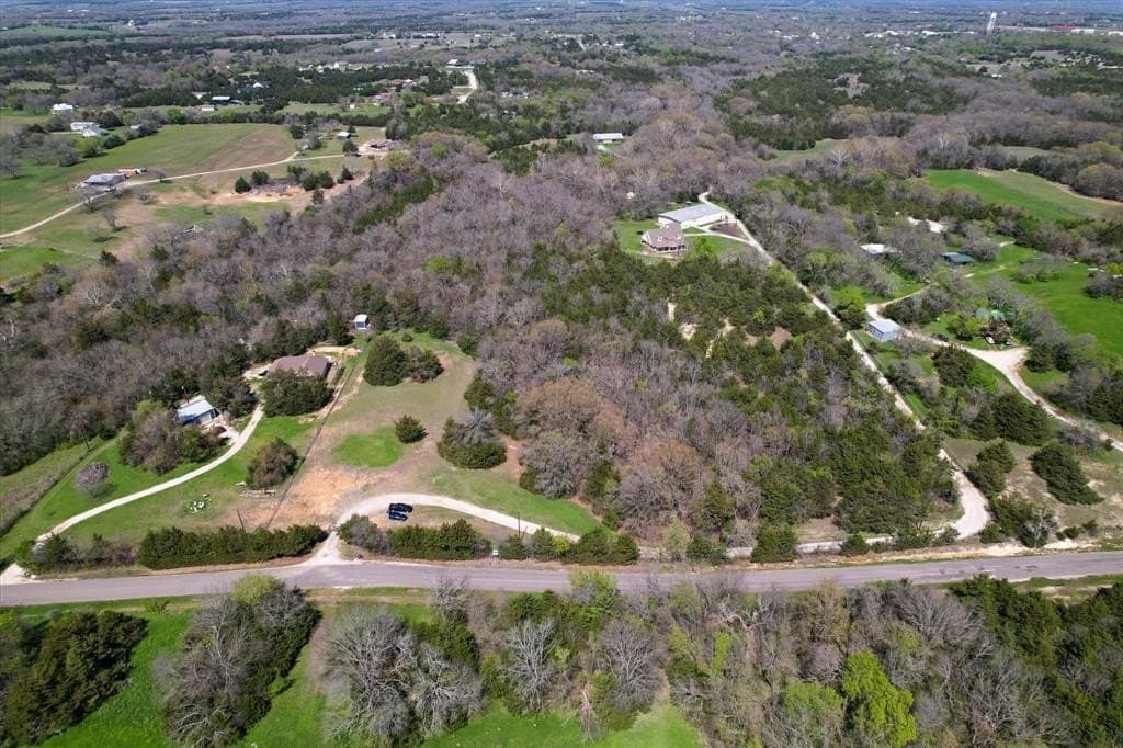 10 acres in Collin County gallery image 3