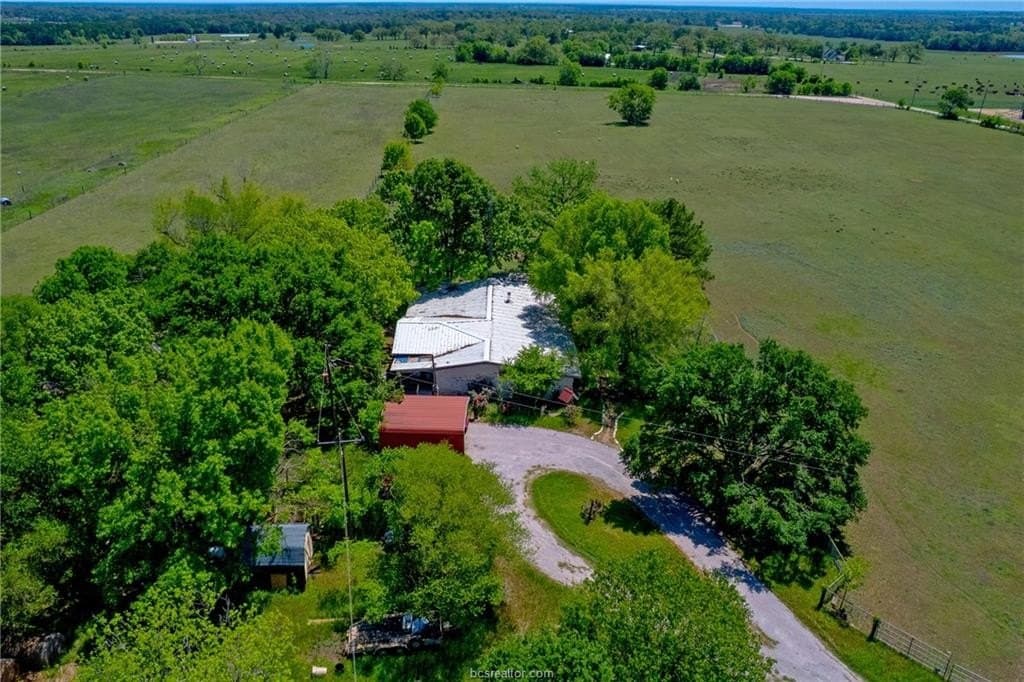 153.12 acres in Burleson County - photo 16