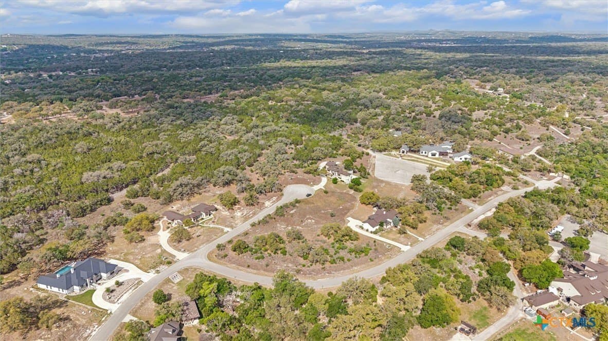 1.25 acres in Comal County
