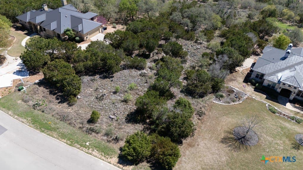 1.09 acres in Comal County gallery image 4