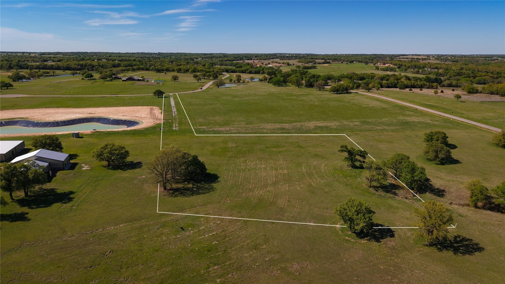 3.33 acres in Montague County gallery image 4