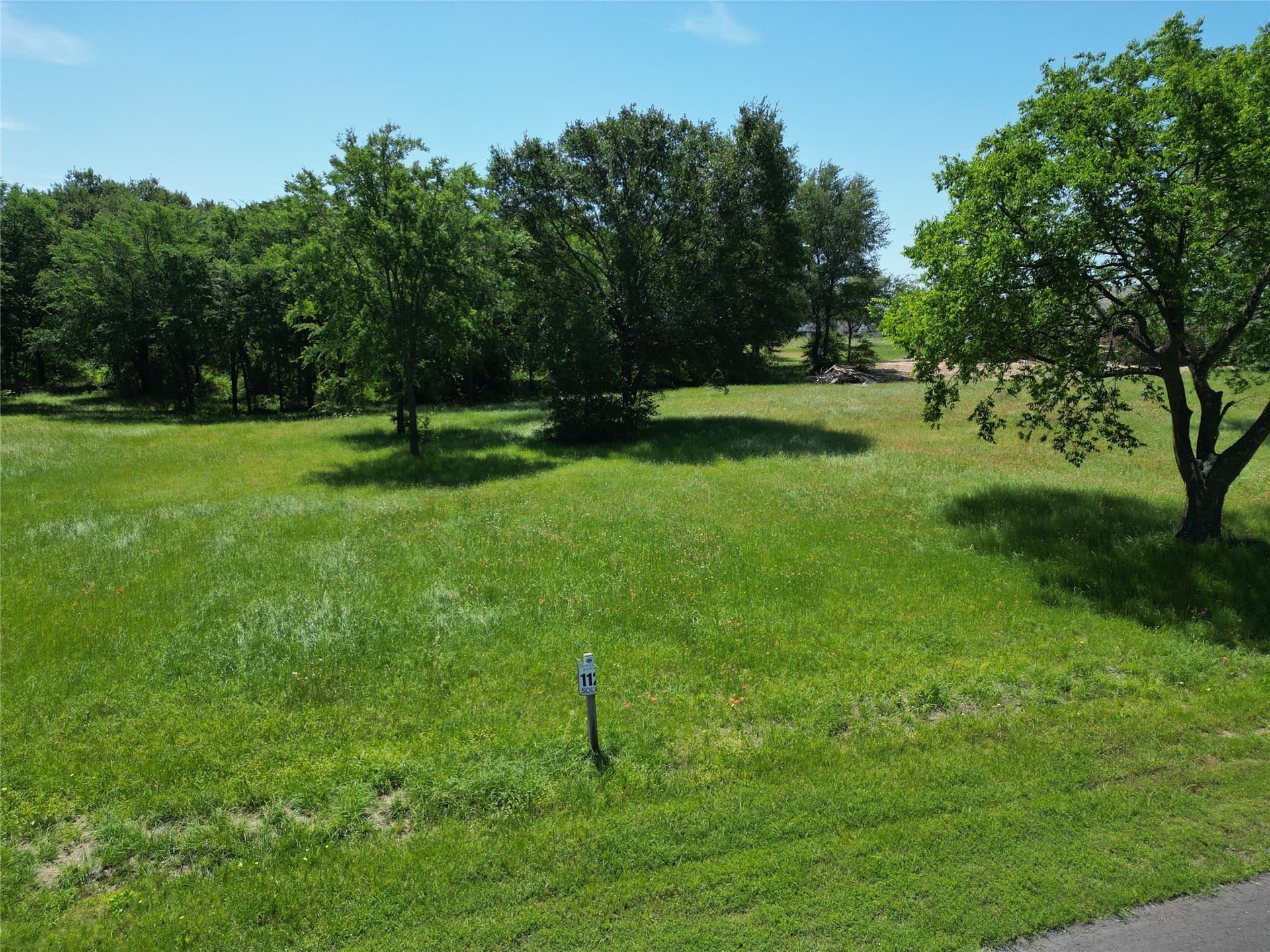 0.83 acres in Kaufman County gallery image 2