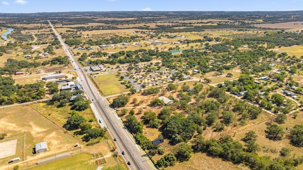 10.68 acres in Gillespie County gallery image 2