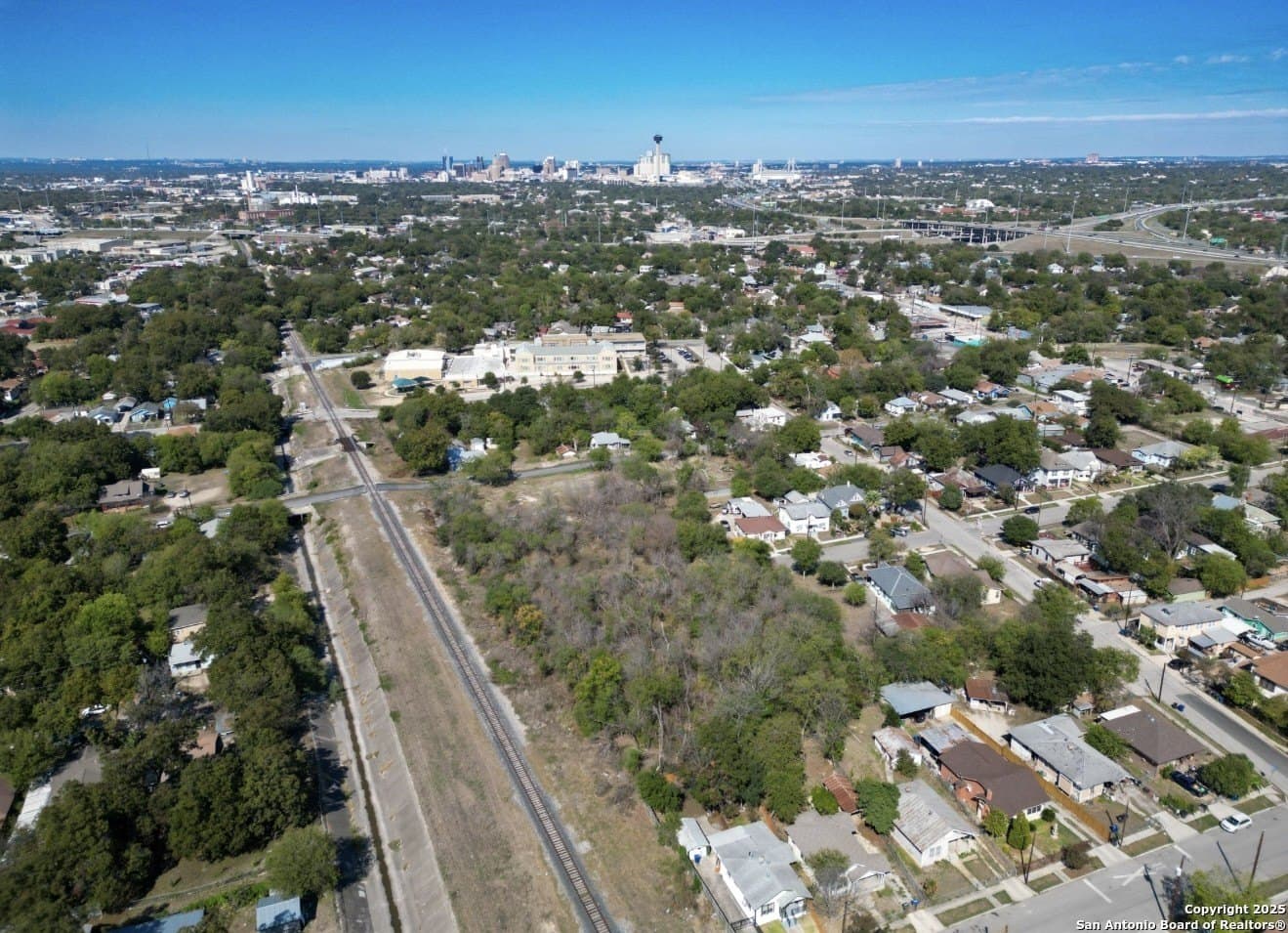 0.75 acres in Bexar County gallery image 2