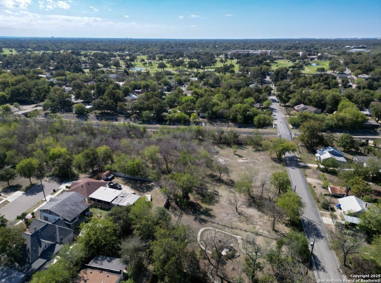 0.75 acres in Bexar County - photo 9