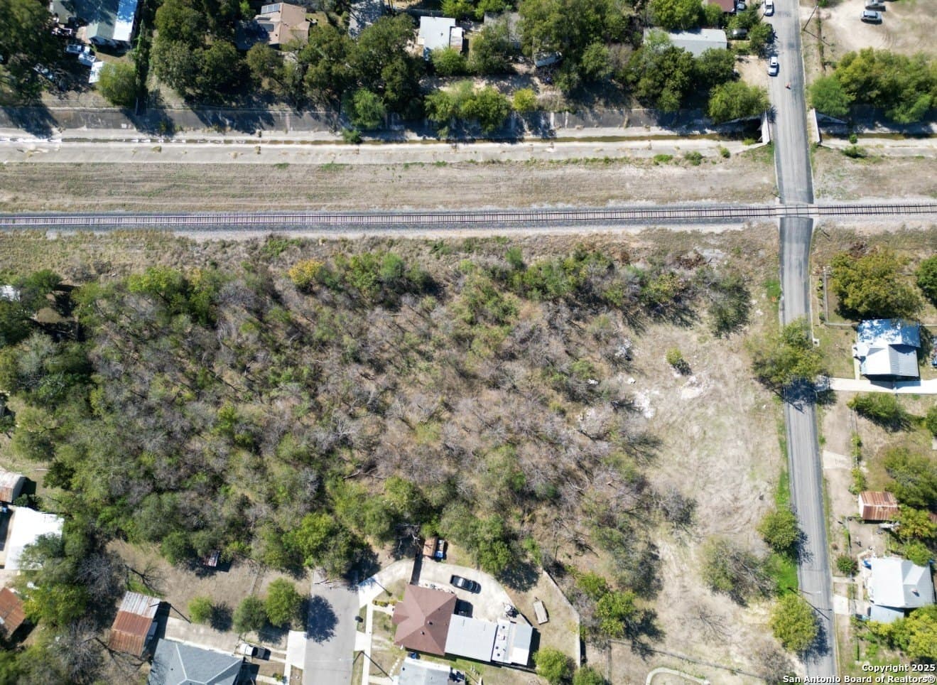 0.75 acres in Bexar County gallery image 4