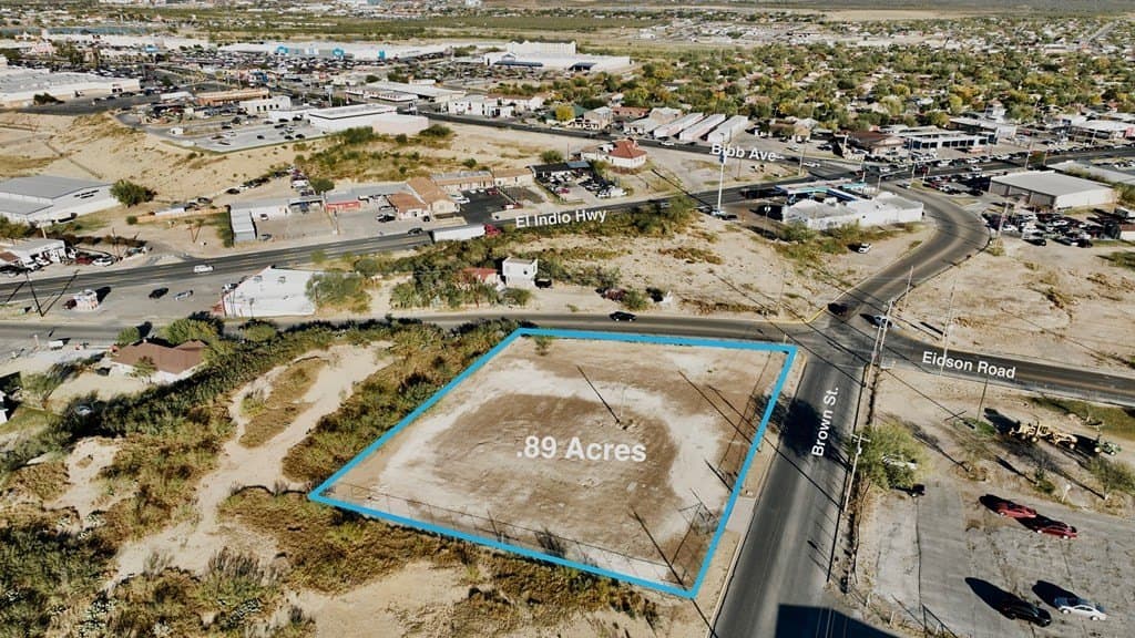 0.89 acres in Maverick County - photo 2