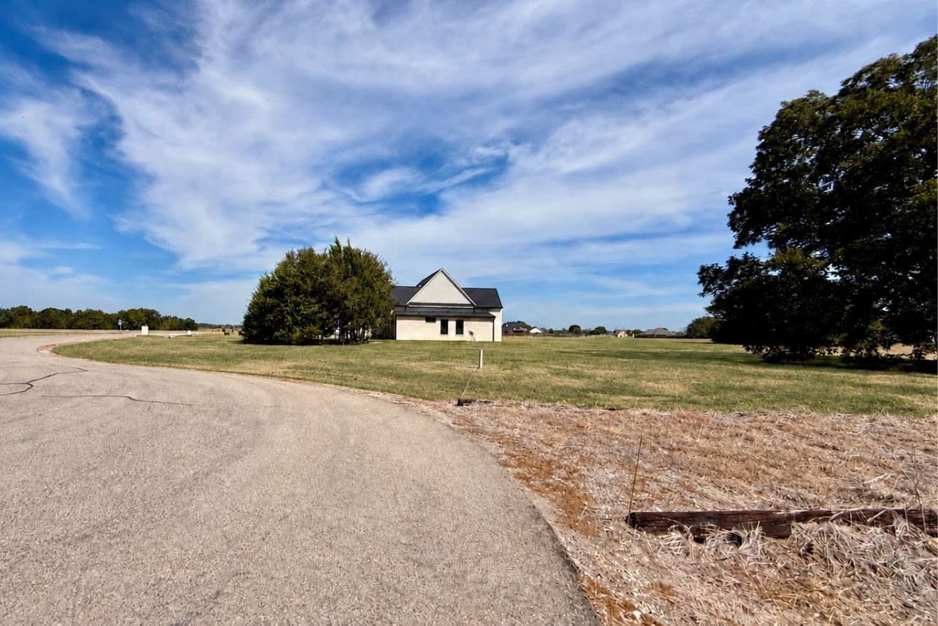 1.04 acres in Navarro County - photo 8