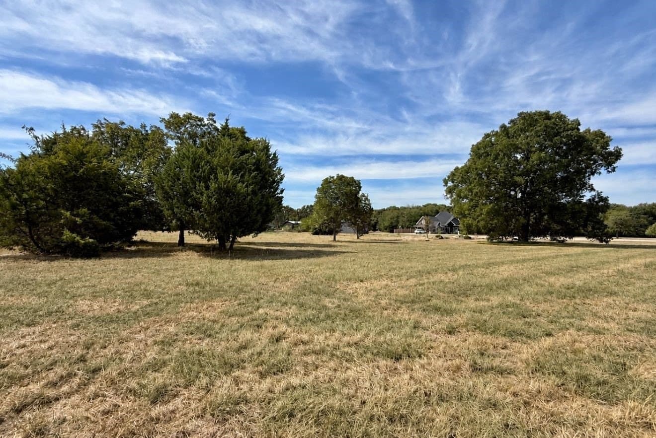 1.04 acres in Navarro County - photo 21
