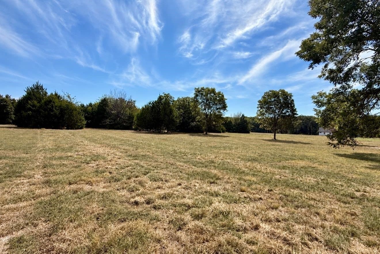 1.04 acres in Navarro County - photo 22