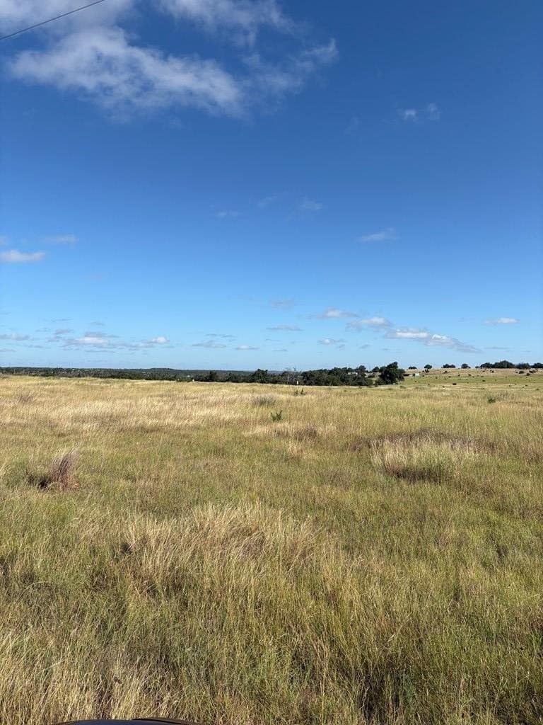 10 acres in Gillespie County gallery image 2