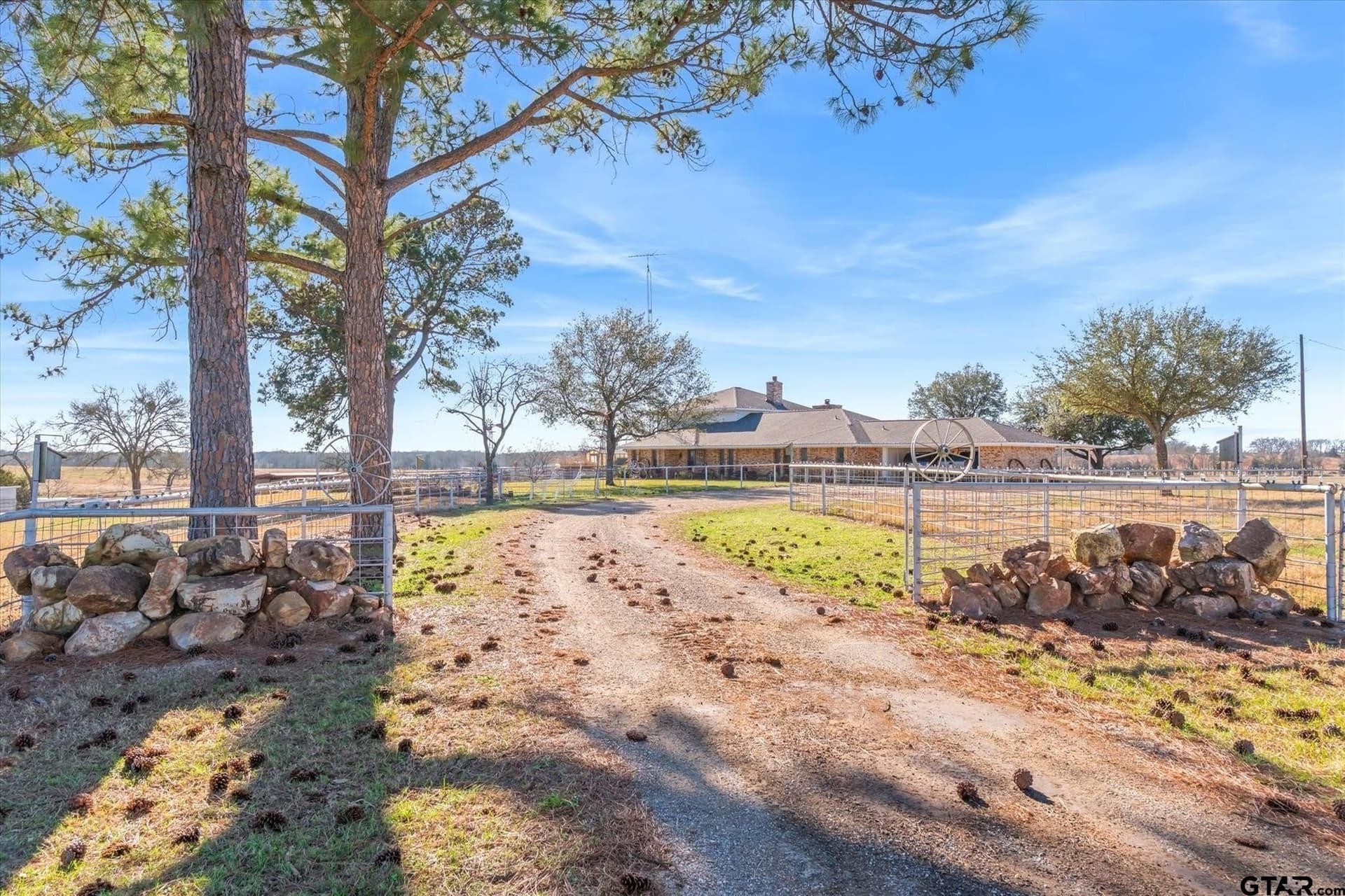50 acres in Van Zandt County - photo 26