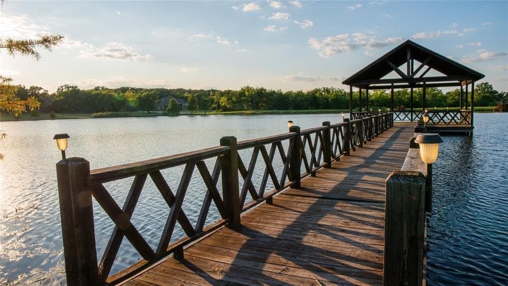 1.26 acres in Hopkins County gallery image 2