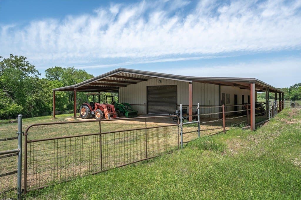 196.1 acres in Van Zandt County - photo 39