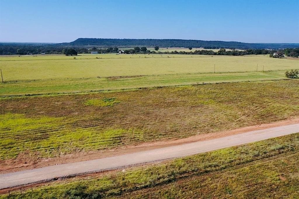 1.05 acres in Palo Pinto County