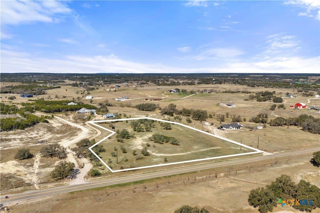 5 acres in Burnet County gallery image 2