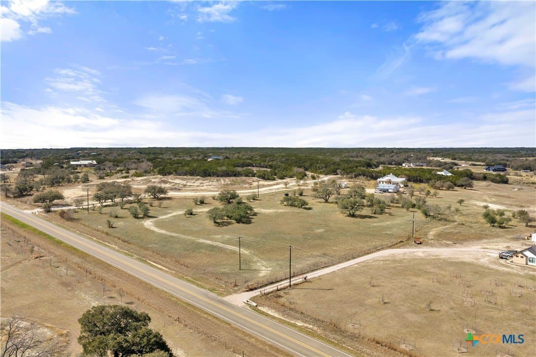 5 acres in Burnet County gallery image 3