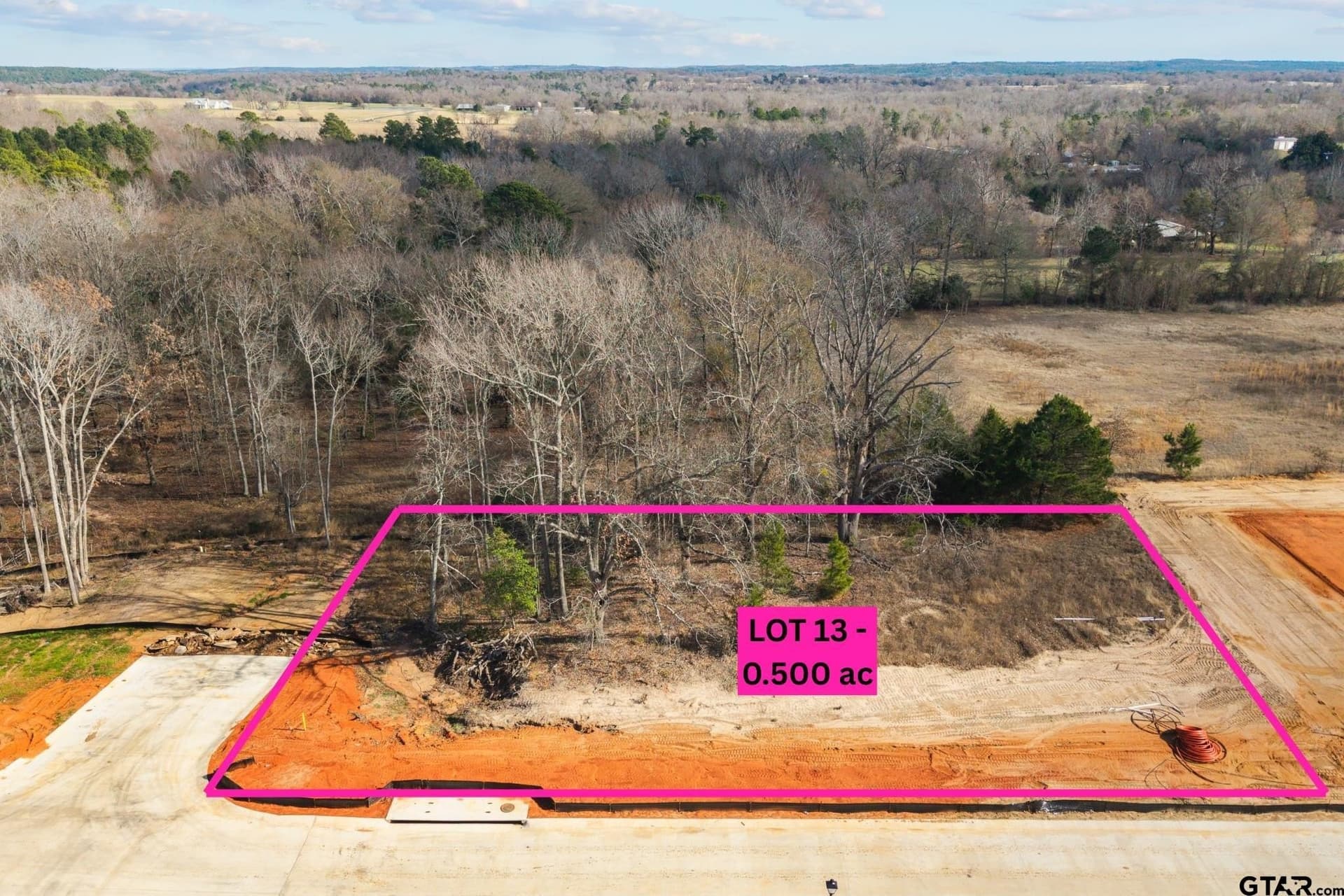0.5 acres in Smith County