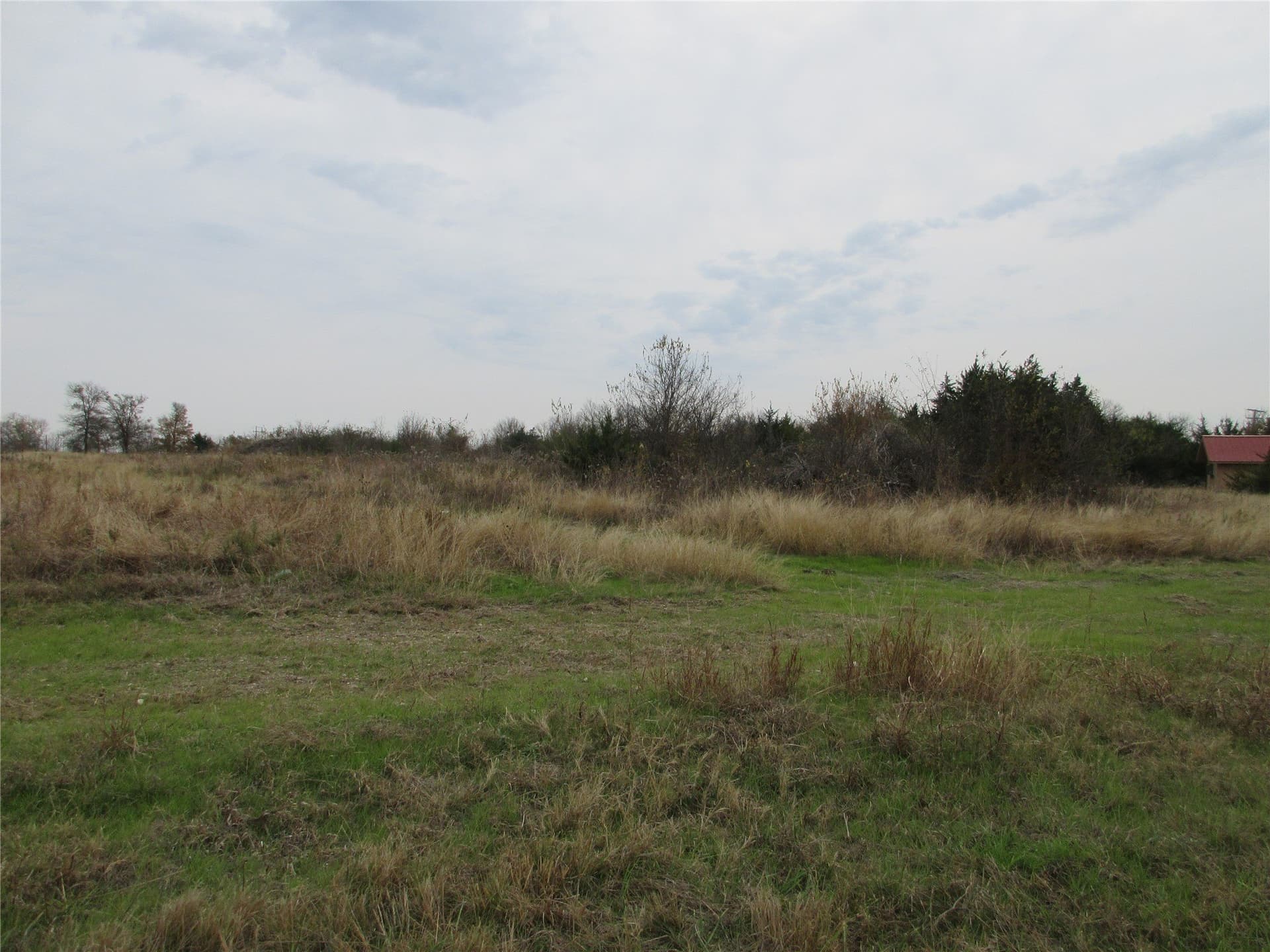 4.9 acres in Falls County - photo 2