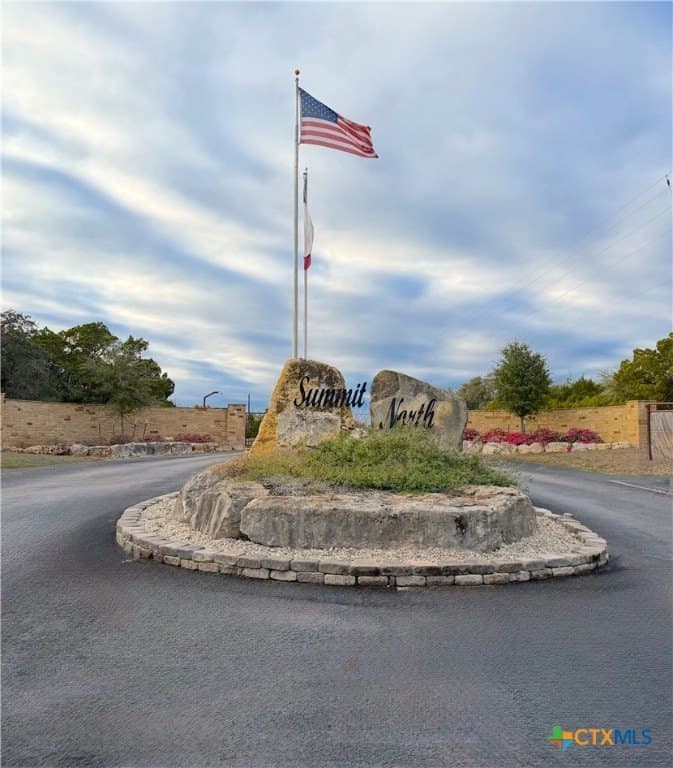 1.04 acres in Comal County - photo 24