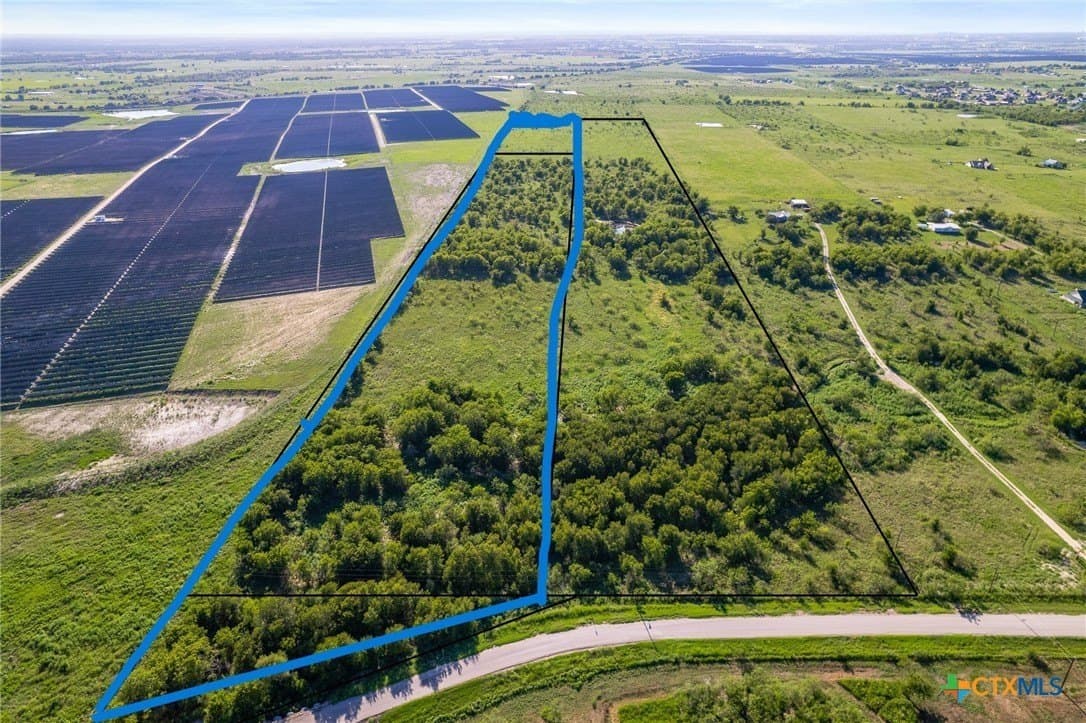 24.17 acres in Bell County