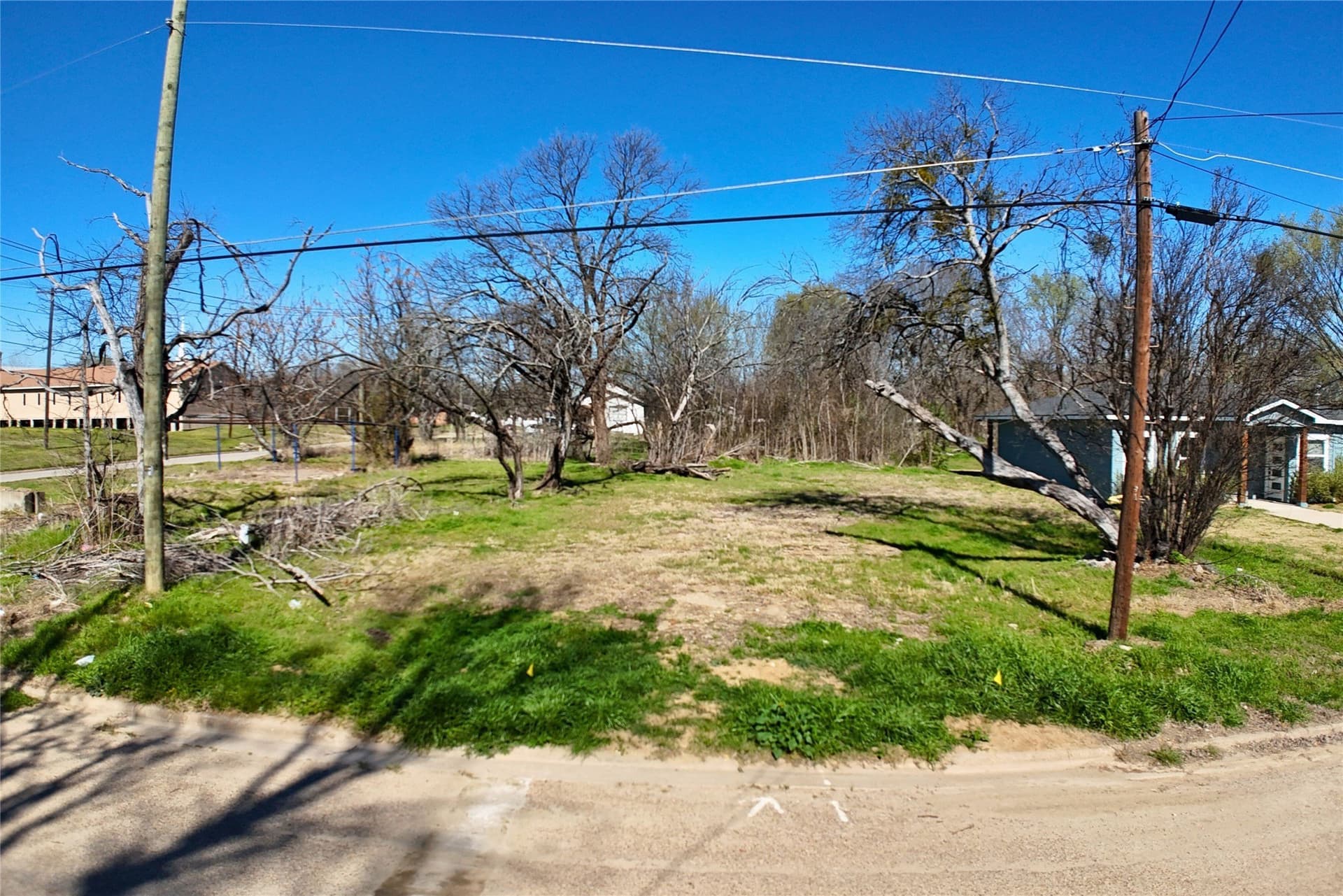0.16 acres in Navarro County - photo 6