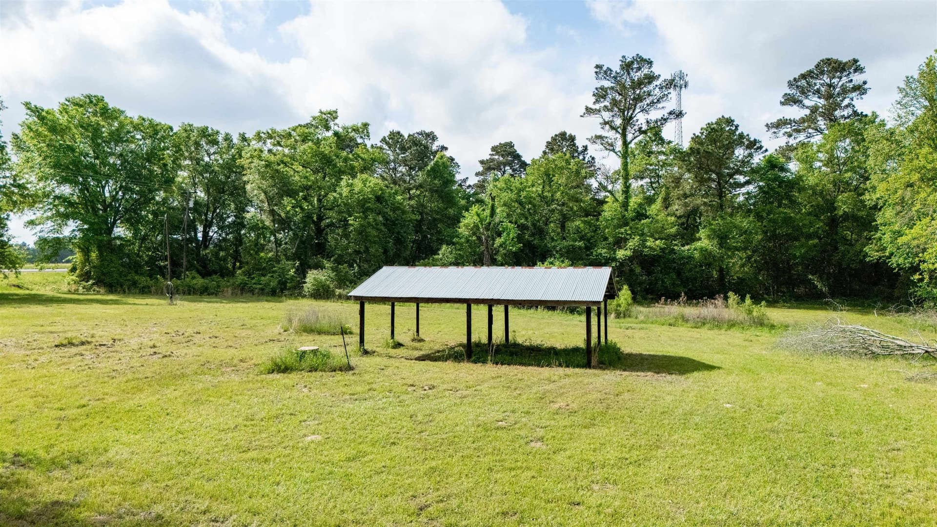 2.75 acres in Gregg County - photo 10