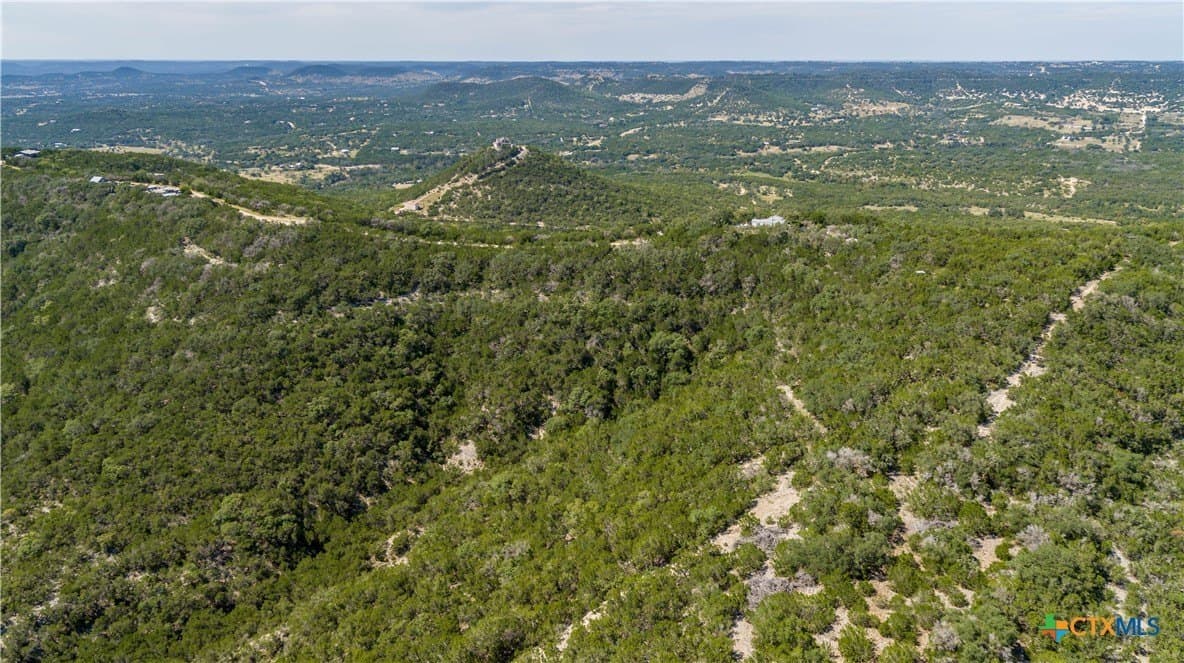16.9 acres in Bandera County gallery image 4