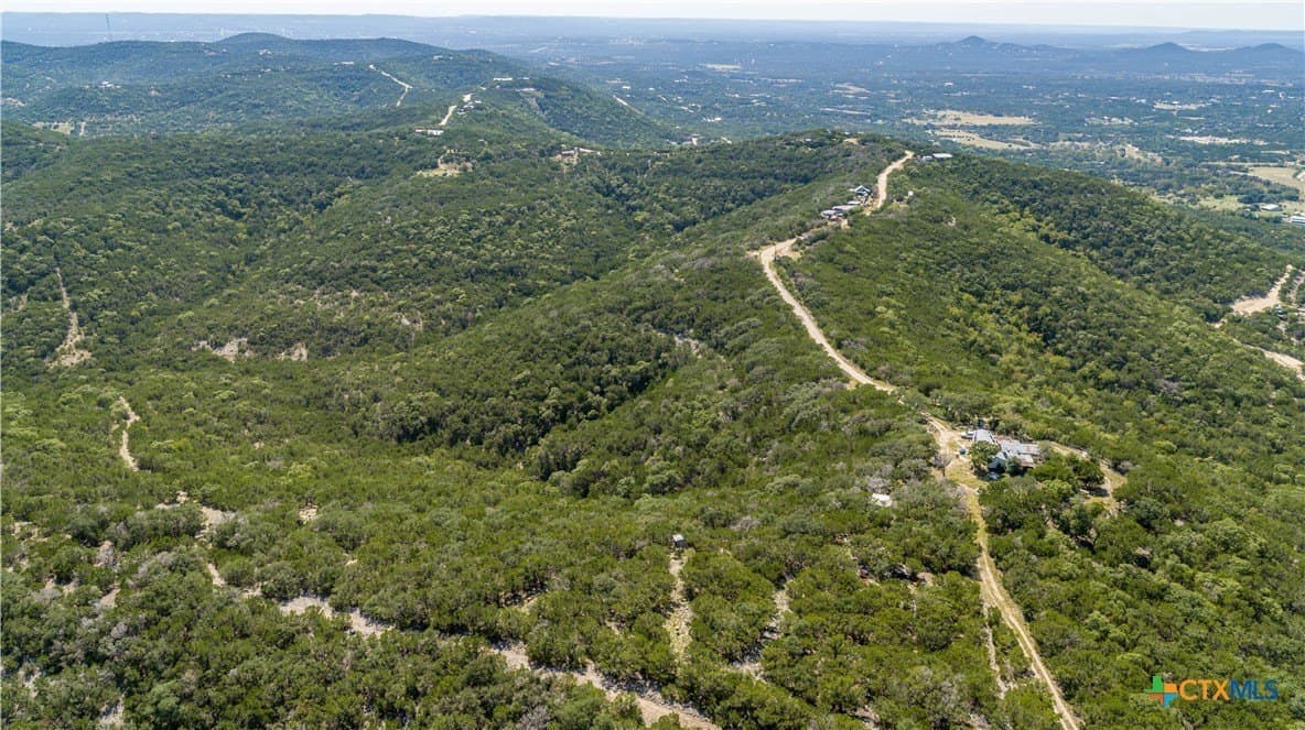 16.9 acres in Bandera County gallery image 2