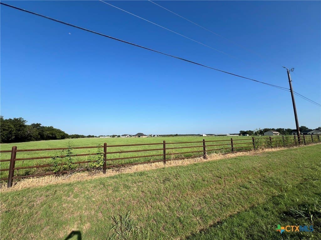 5 acres in Bell County - photo 4