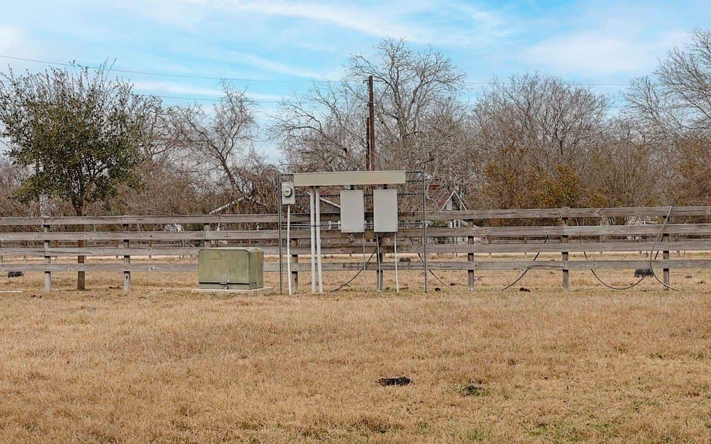 22.78 acres in Lavaca County - photo 17