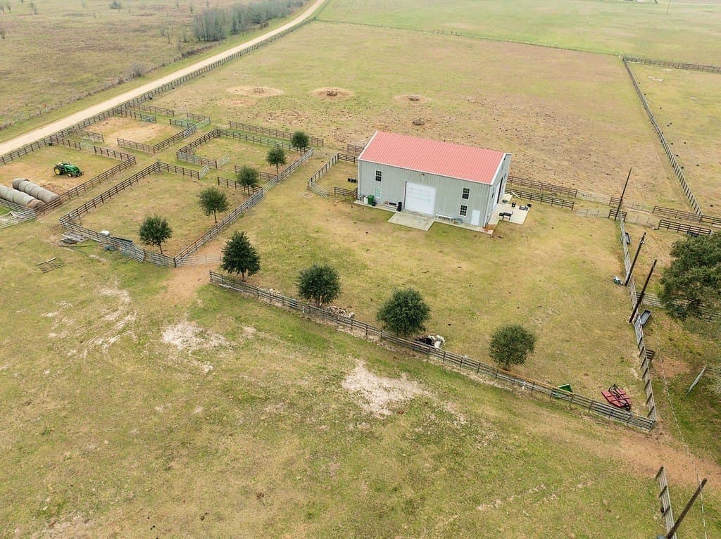 22.78 acres in Lavaca County - photo 2