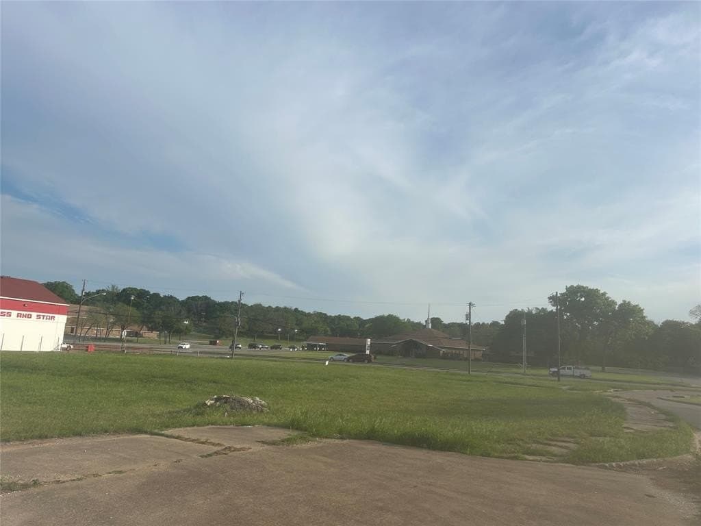 0.73 acres in Dallas County featured view